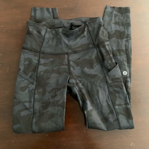Lululemon All The Right Places High Rise Crop II With Pockets 23” Sz 4 - Picture 1 of 4